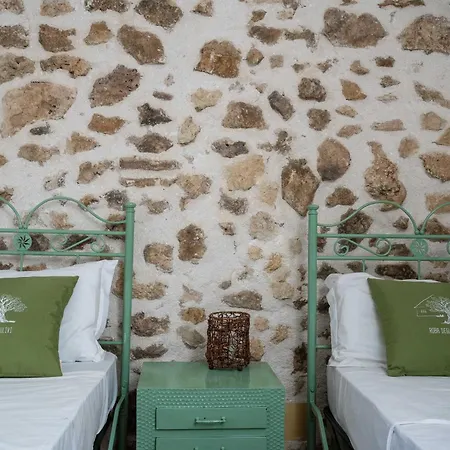 Roba Degli Ulivi Alojamento de Acomodação e Pequeno-almoço 4*