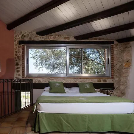 Bed and Breakfast Roba Degli Ulivi 3*
