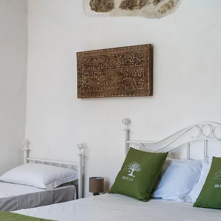 Couette-café Roba Degli Ulivi 3*