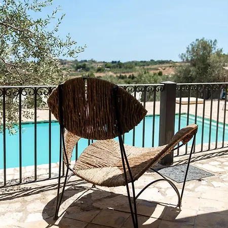 Roba Degli Ulivi Couette-café Agrigente